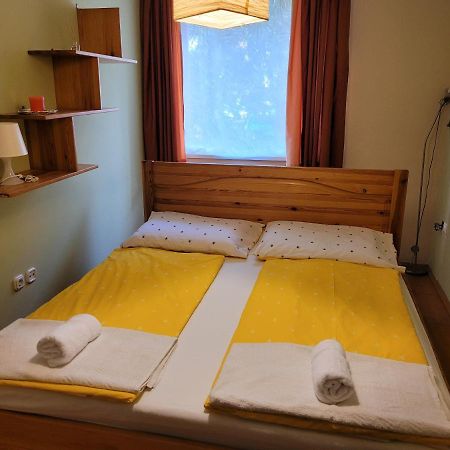 Lara Apartman 데브레첸 외부 사진