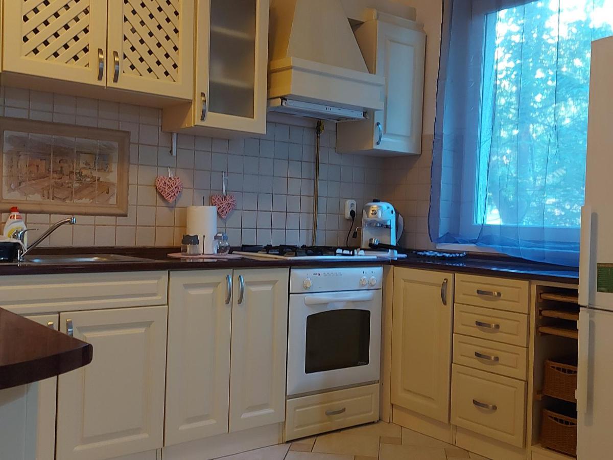 Lara Apartman 데브레첸 외부 사진